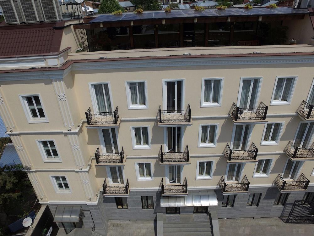 Hotel ZP Palace Tbilisi Exterior foto